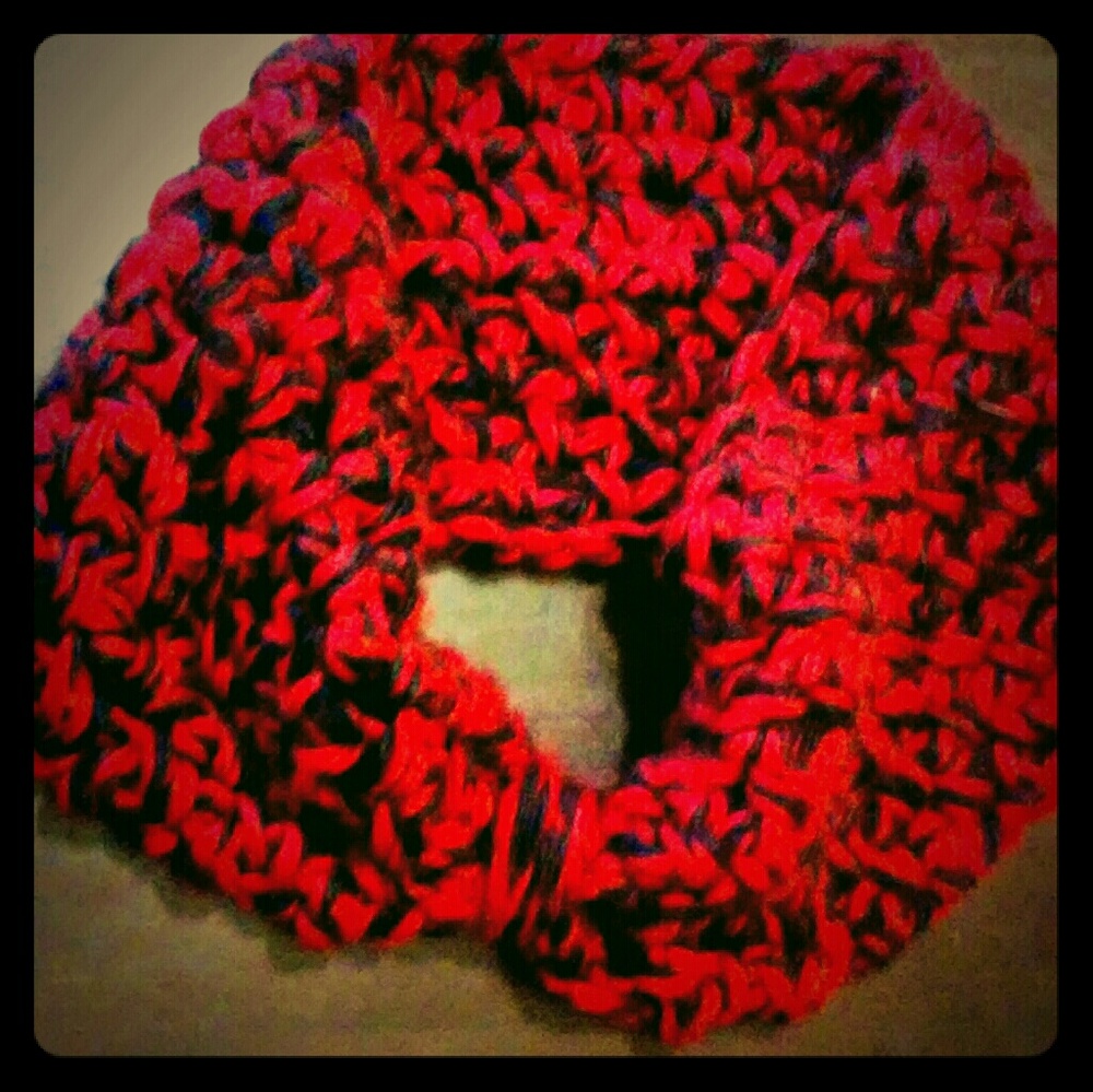 !!5/$25!!  Crochet cowl